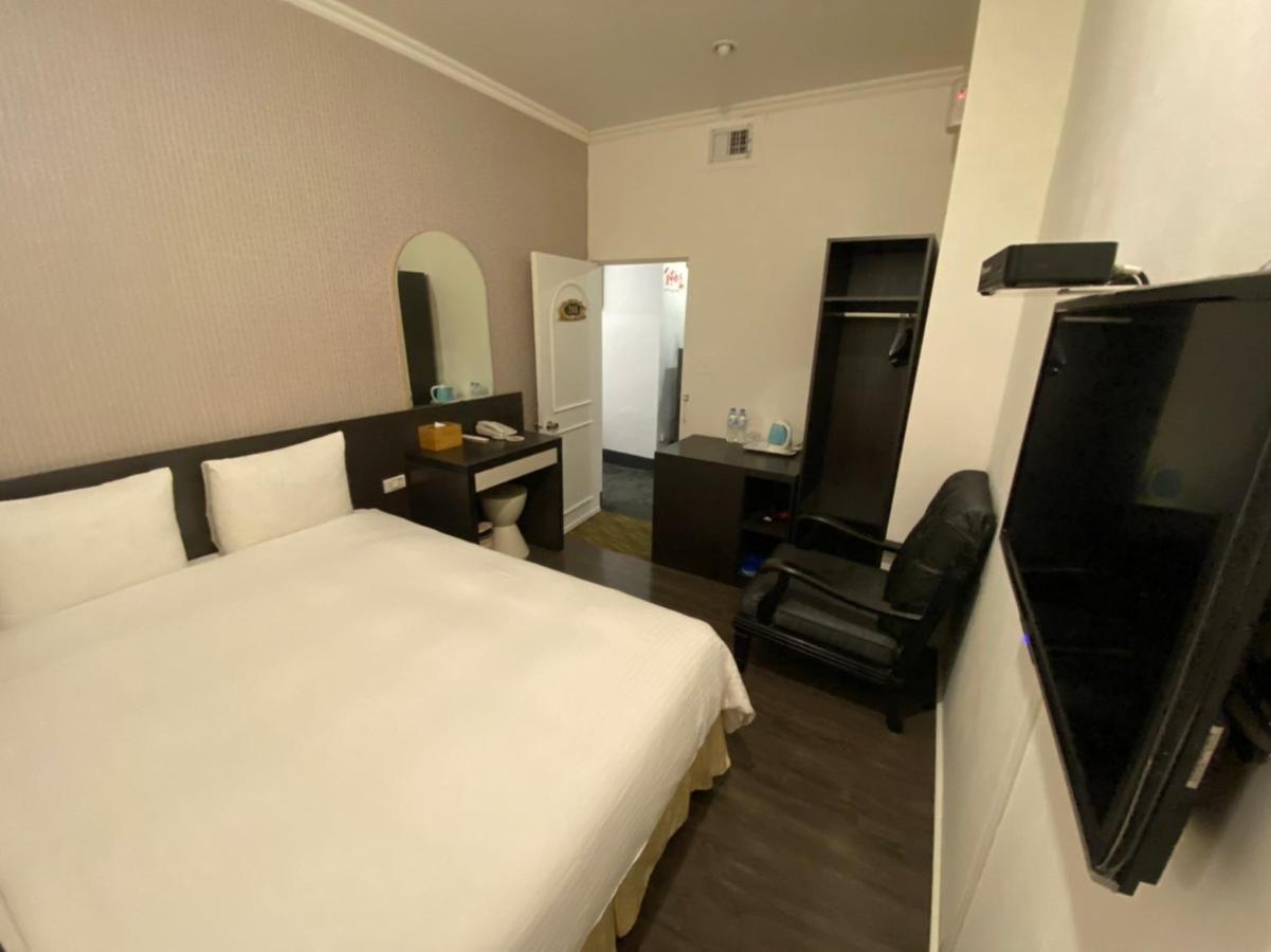 Queens Hotel Тайбей Екстер'єр фото